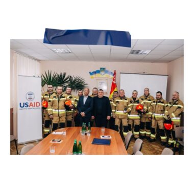 Безкоштовно допомагають ДСНС. Навіщо громаді добровільна пожежна команда — досвід волинян