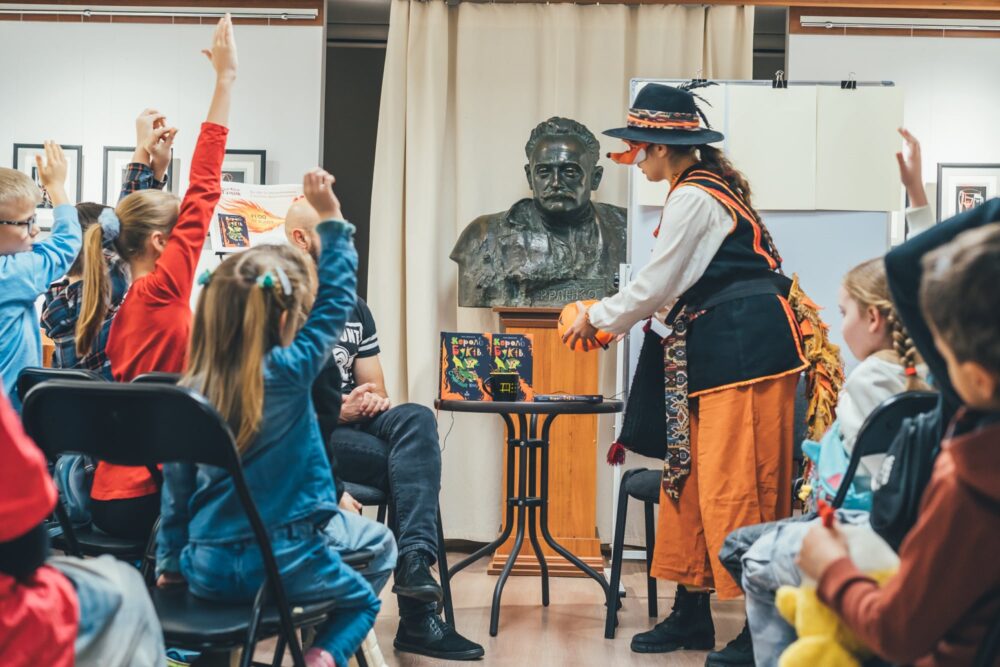 до ЧиТанців