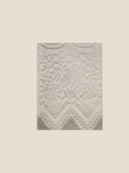 «Плач, сестро, смійся»