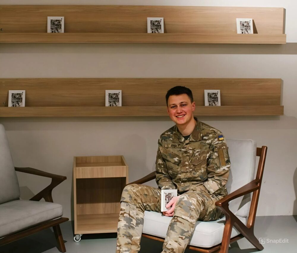 Артур Дронь «Гемінґвей нічого не знає»